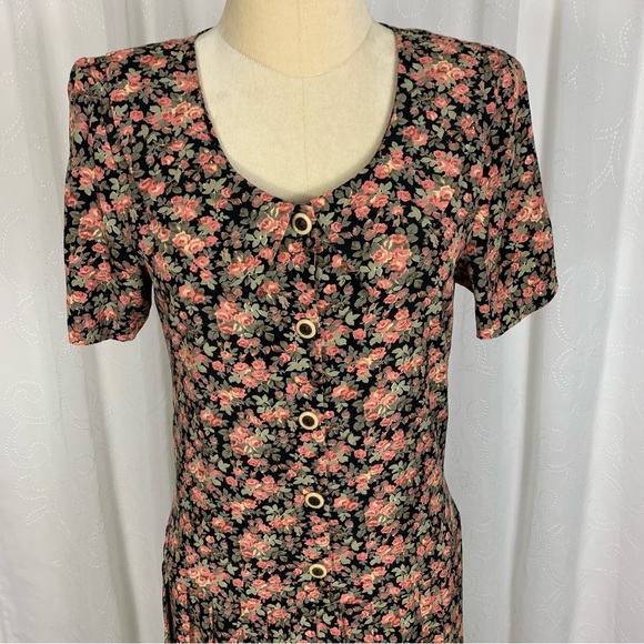 Vintage floral print Cottagecore dress - Picture 2 of 13